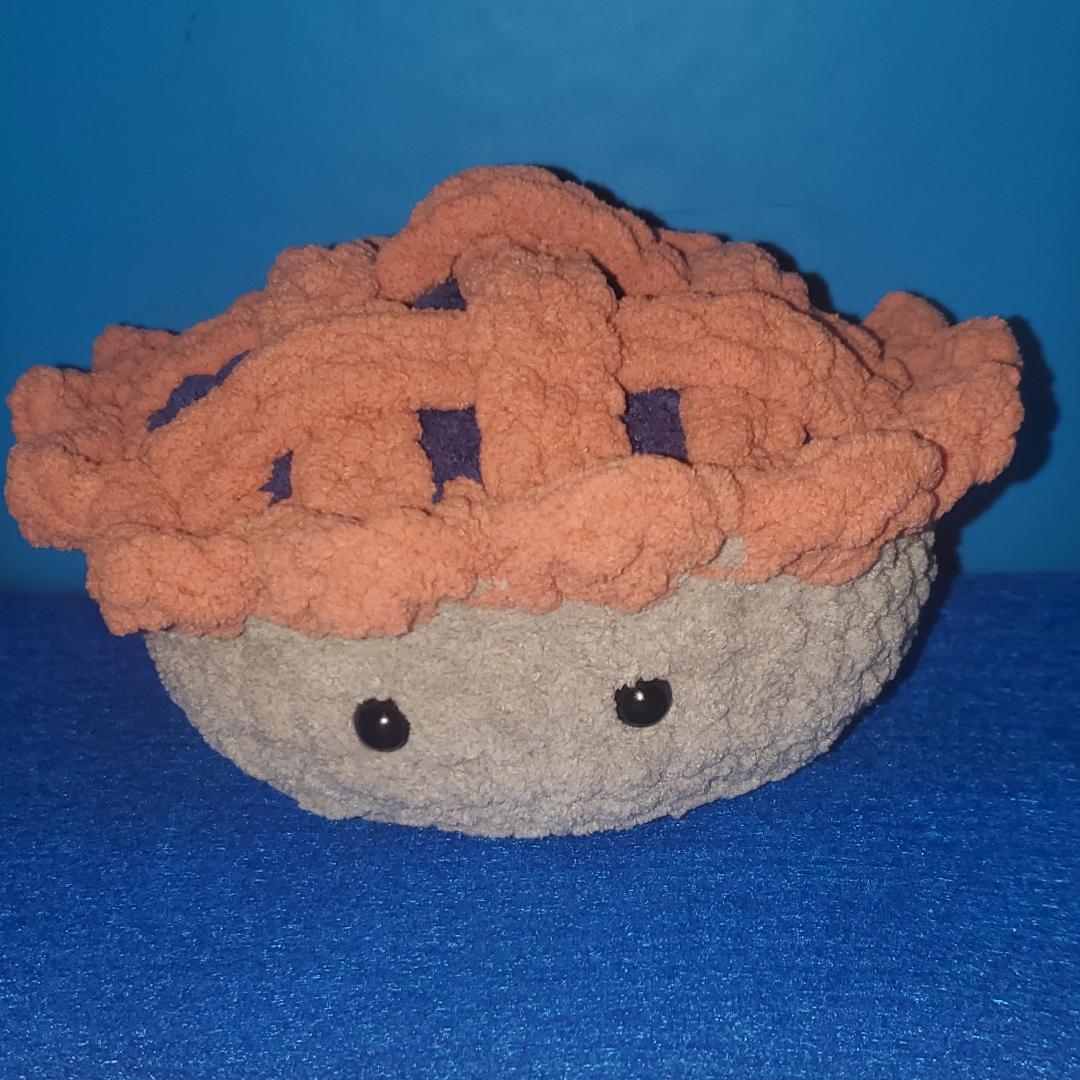 Crochet Pie Pattern-Kawaii Amigurumi Dessert Plushie | PDF Digital Download