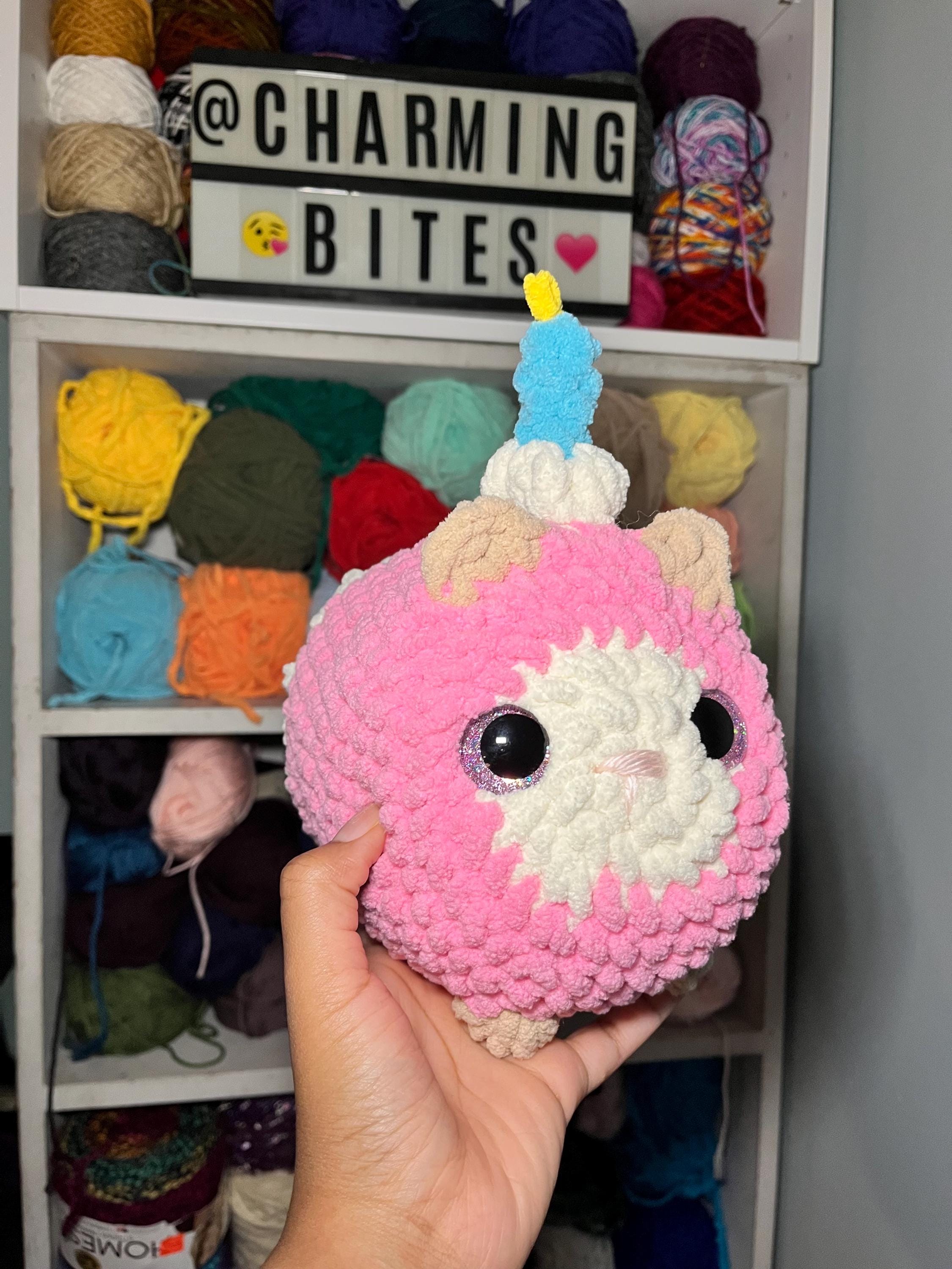 Food-Themed Cat Plushies – Adorable Handmade Crochet Loaf Cats